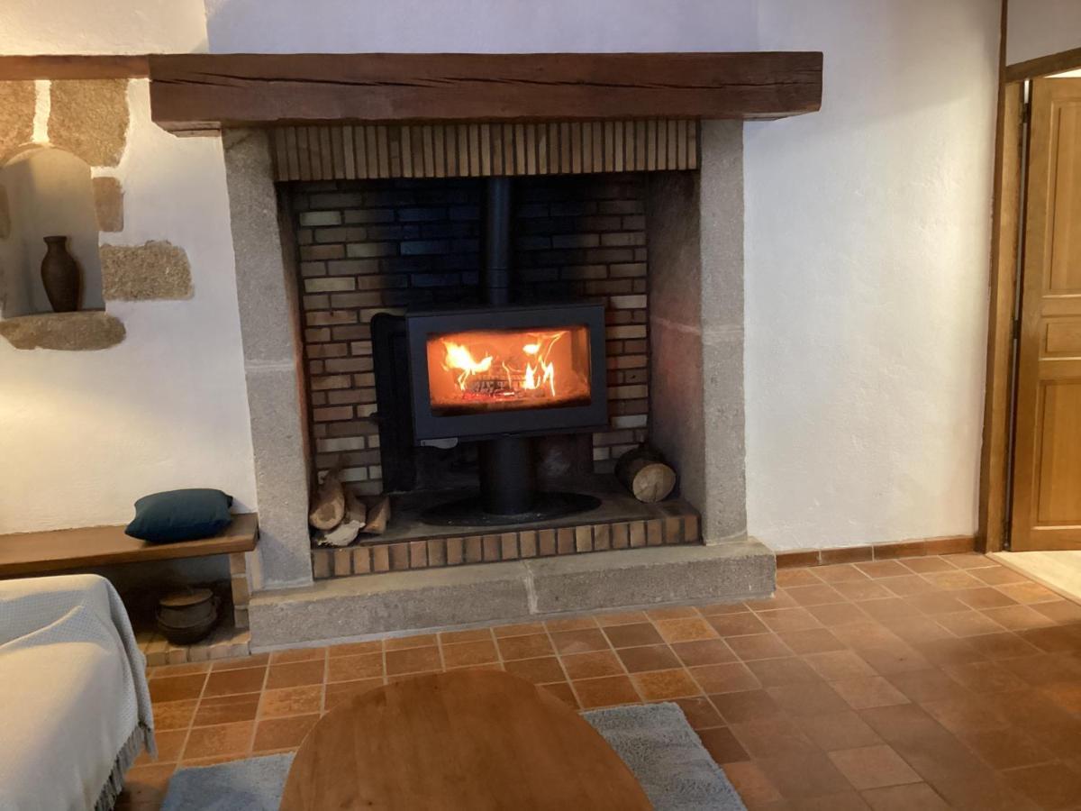 La Maisonnette Des Champs Pierre-Buffiere Екстер'єр фото